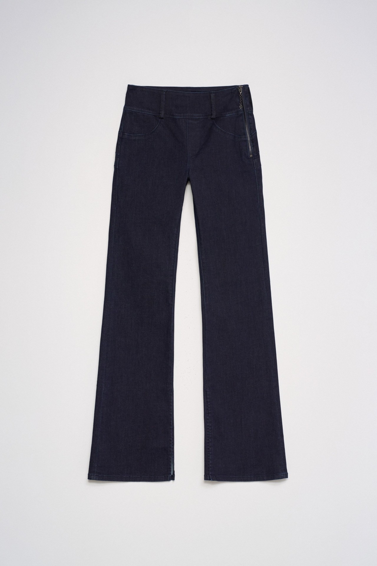SECRET SILHOUETTE PUSH IN BOOTCUT