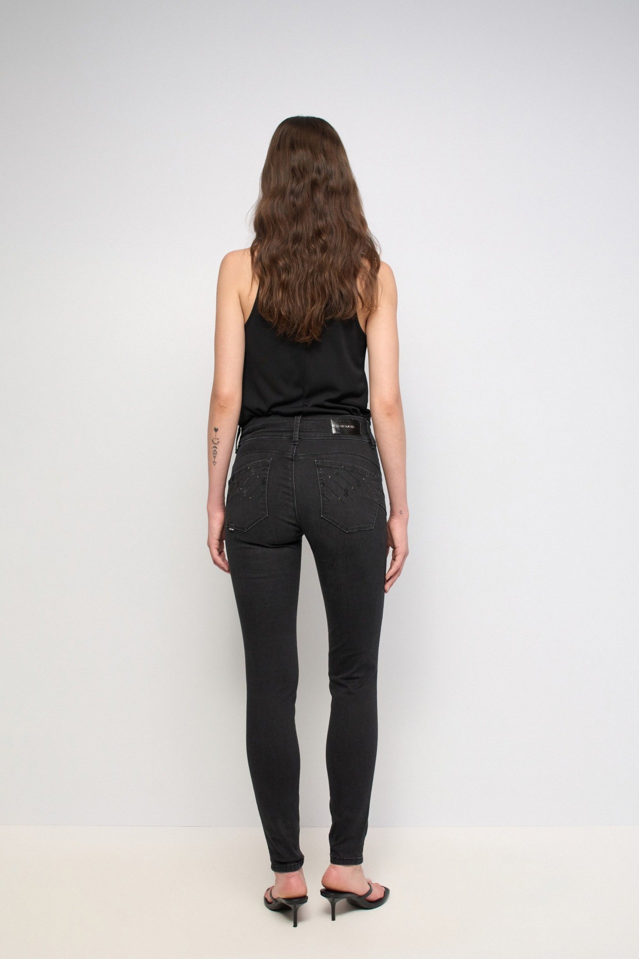JEAN SECRET PUSH IN SKINNY