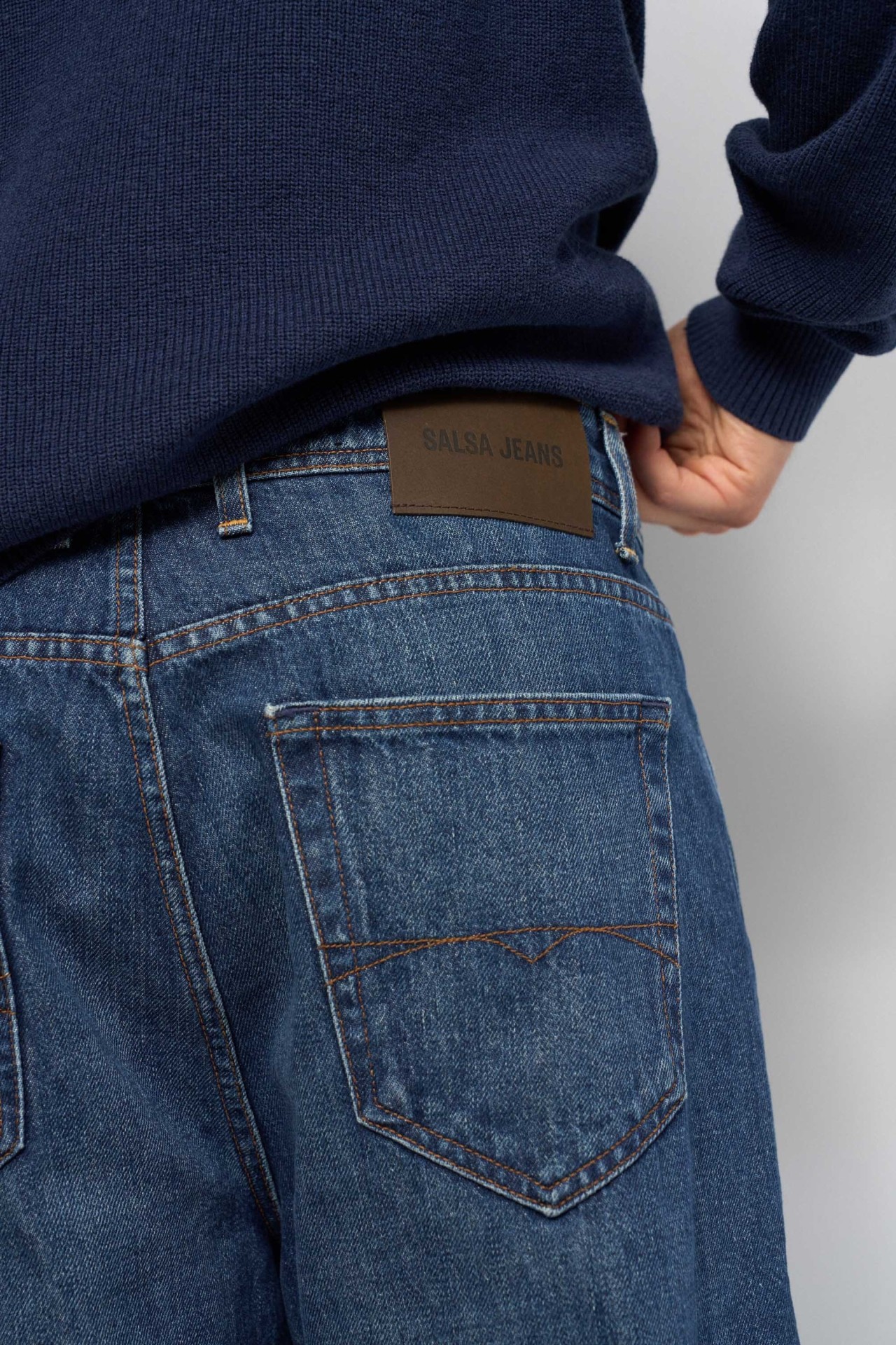 JEANS RELAXED FIT