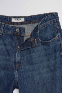 JEANS RELAXED FIT