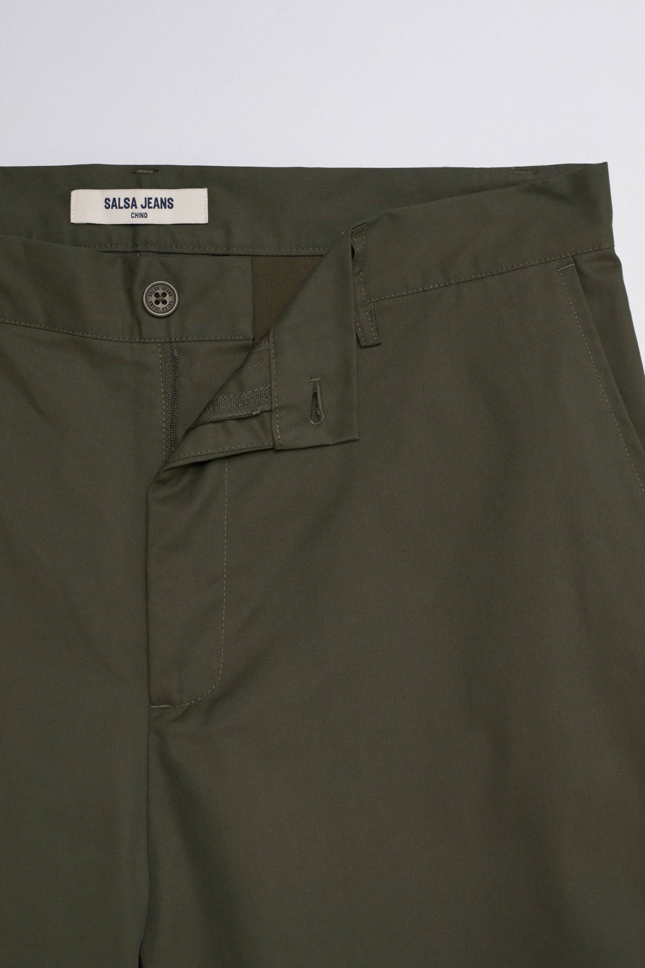 CAL�AS CHINO RELAXED FIT