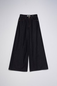 SUPER WIDE LEG JEANS