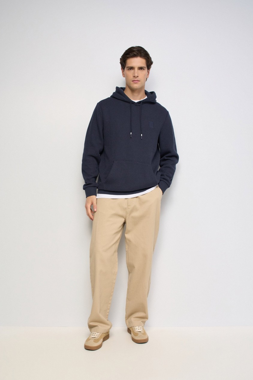 TEXTURED KNIT HOODIE
