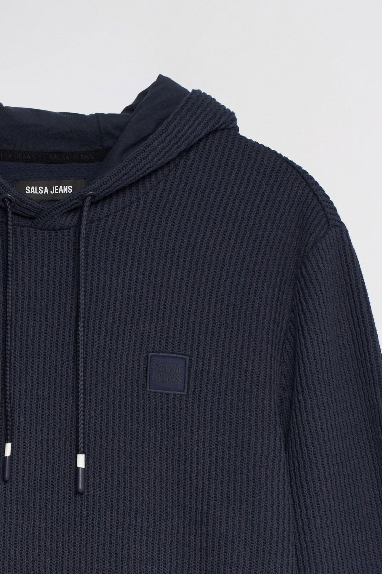 TEXTURED KNIT HOODIE