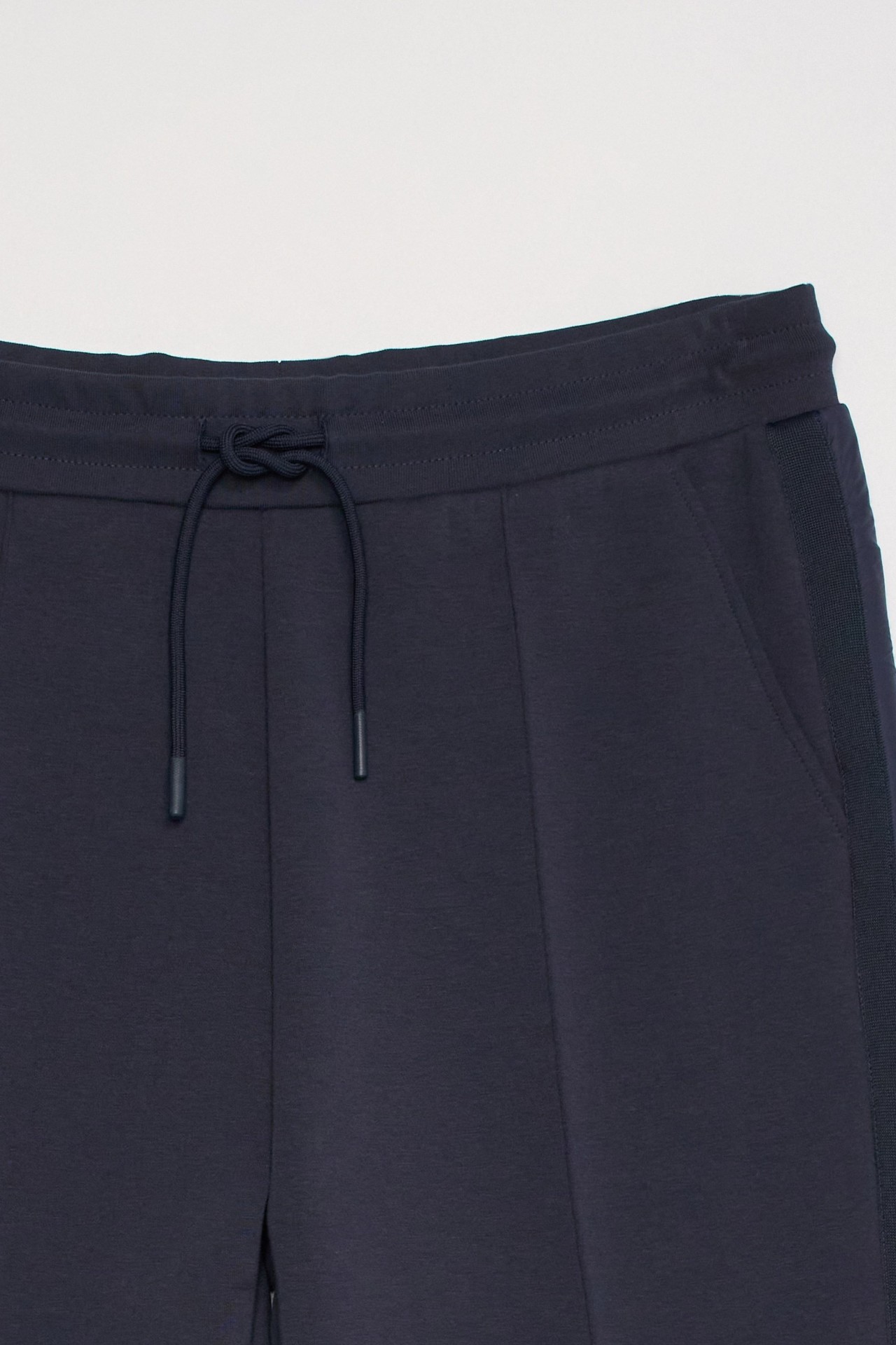 CAL�AS JOGGERS EM MALHA