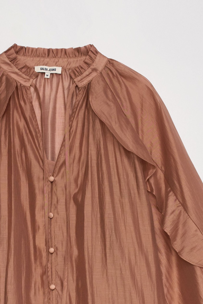 BLUSA COM FOLHOS