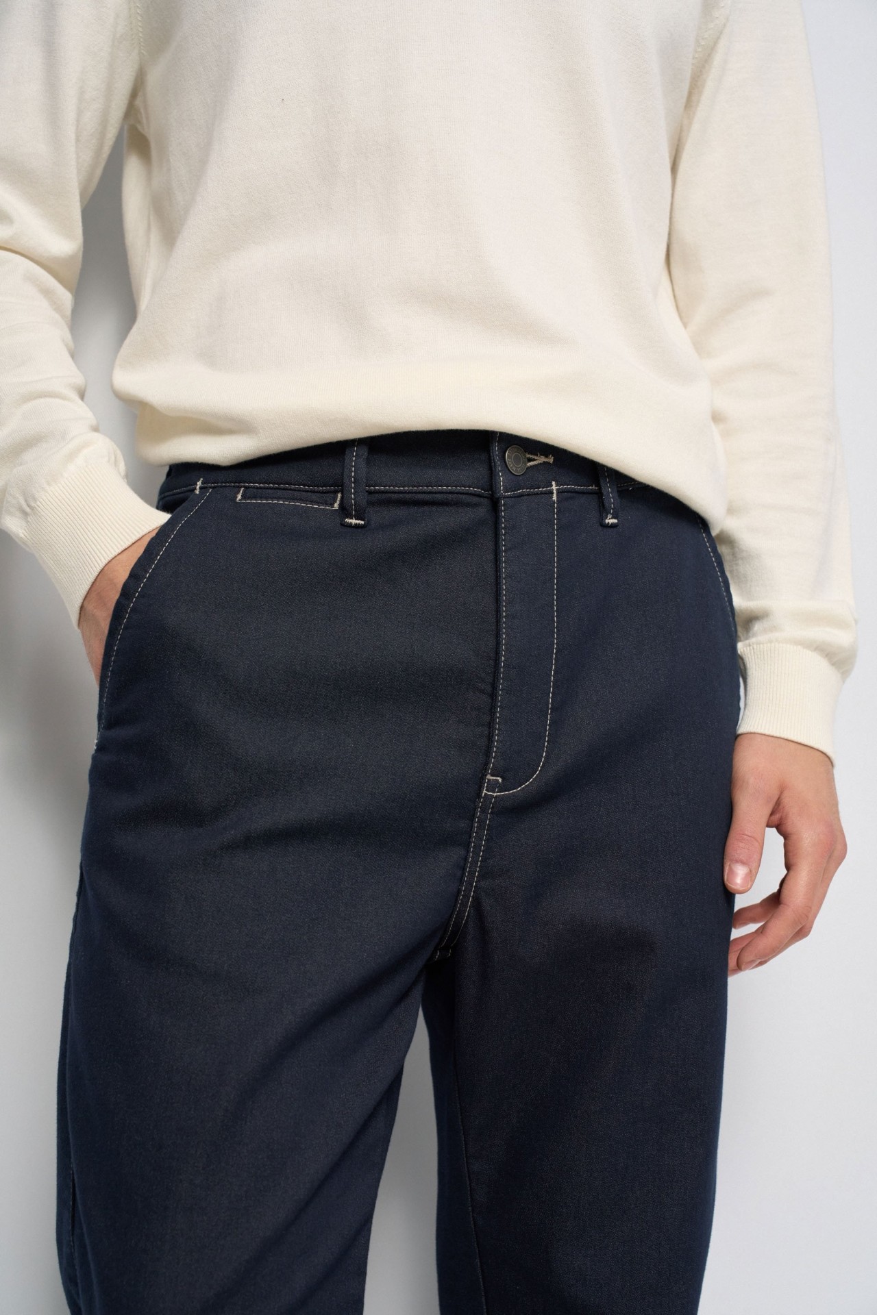 RELAXED FIT CHINO TROUSERS