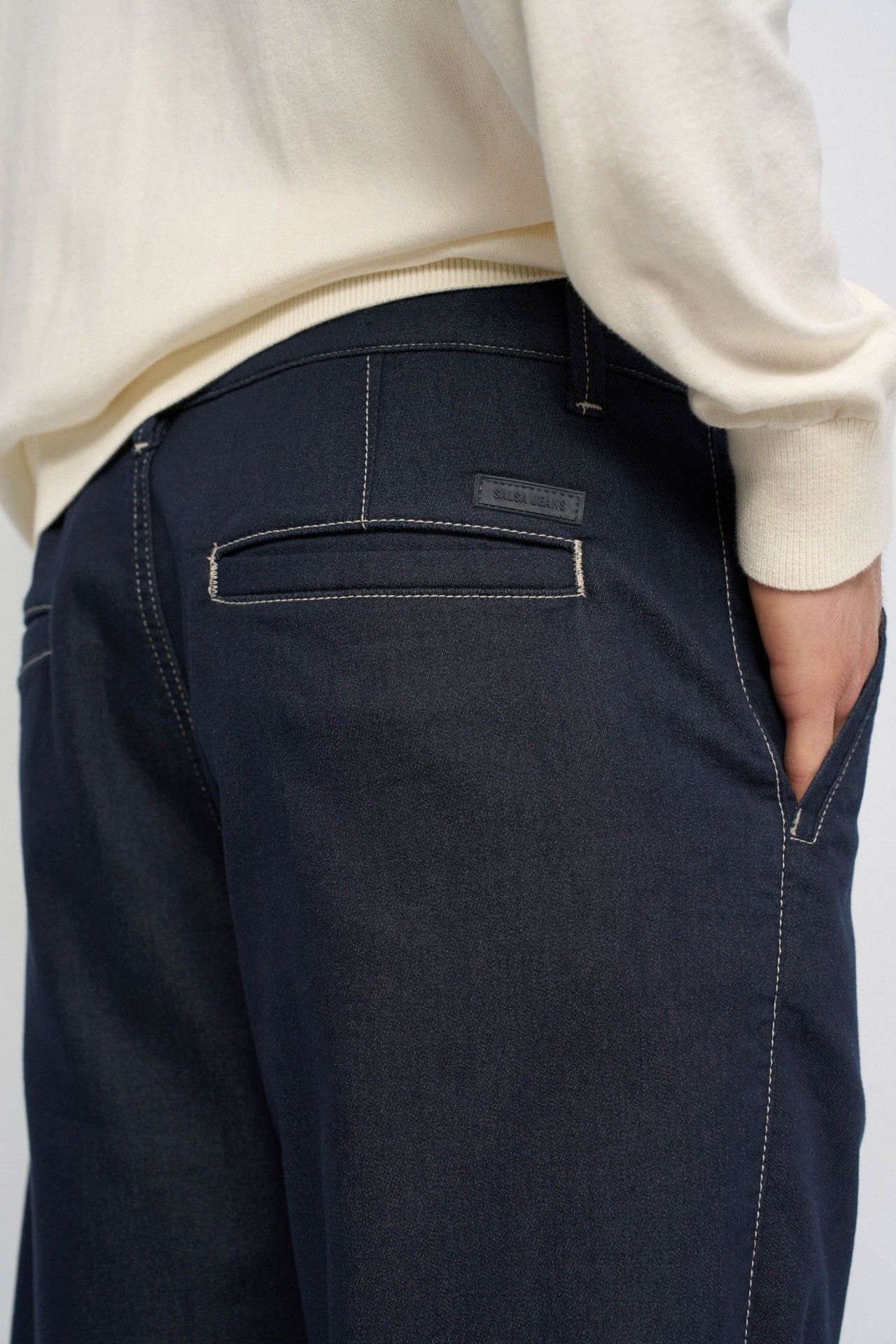 RELAXED FIT CHINO TROUSERS