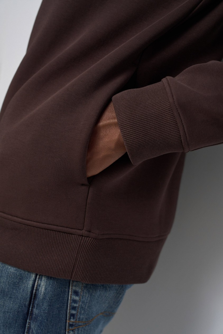 BRANDED SWEATSHIRT