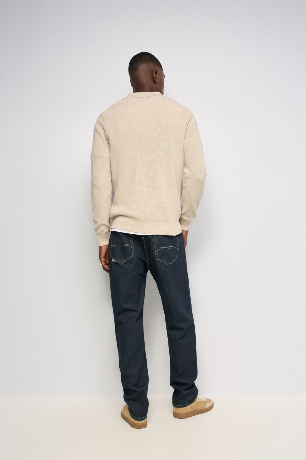 TEXTURED LONG-SLEEVE POLO