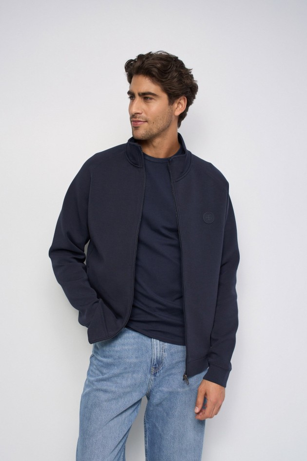 CHAQUETA DE PUNTO CON BRANDING