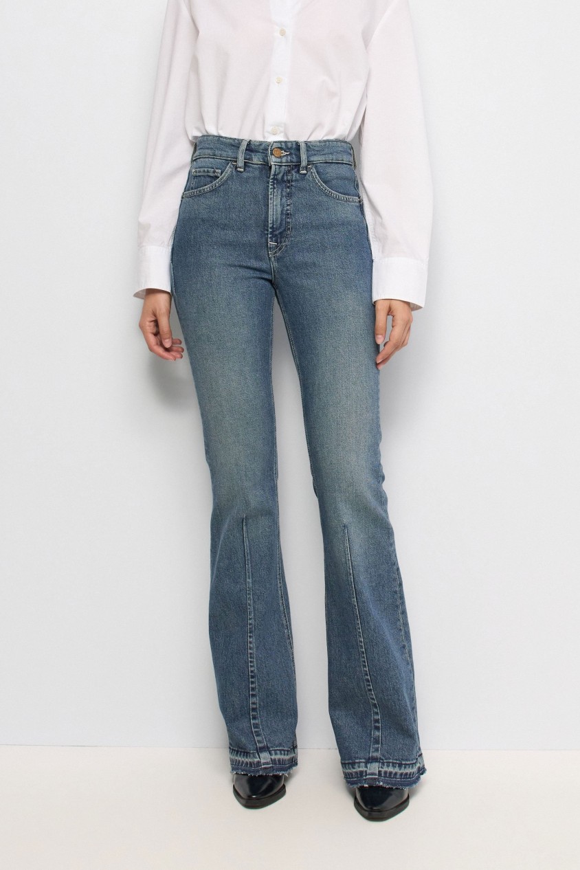 FAITH PUSH IN FLARE JEANS