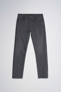 REGULAR FIT JEANS