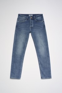 SLIM FIT JEANS