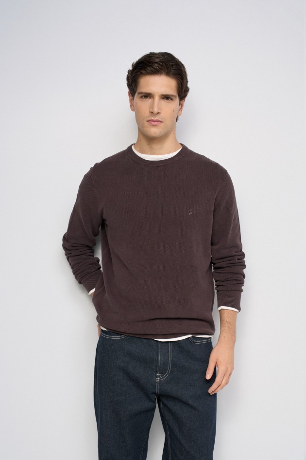 STRUKTURIERTER STRICKPULLOVER