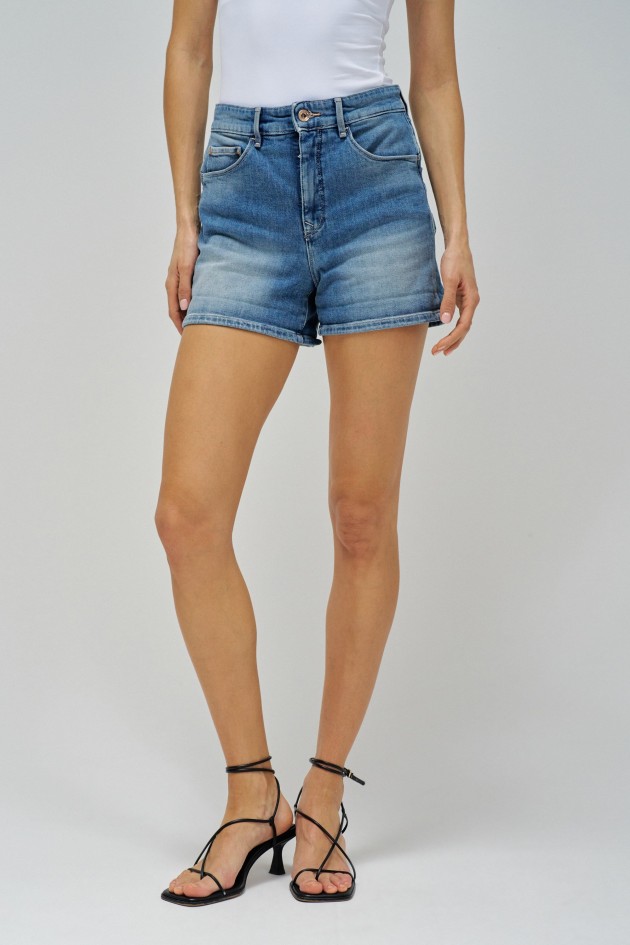 PANTALONES CORTOS FAITH PUSH IN