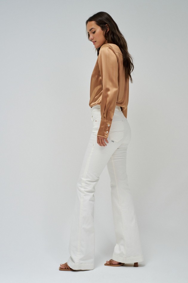 FAITH PUSH IN FLARE JEANS
