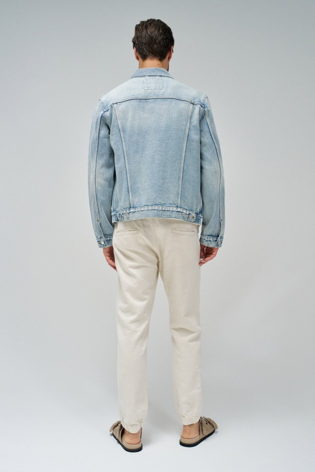 VESTE EN JEAN