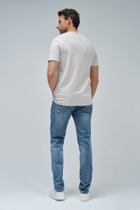 T-SHIRT MIT STRUKTUR T-SHIRT MIT STRUKTUR