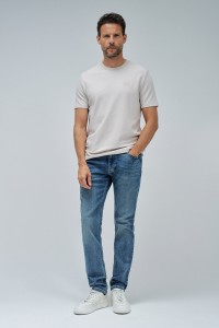 T-SHIRT MIT STRUKTUR T-SHIRT MIT STRUKTUR