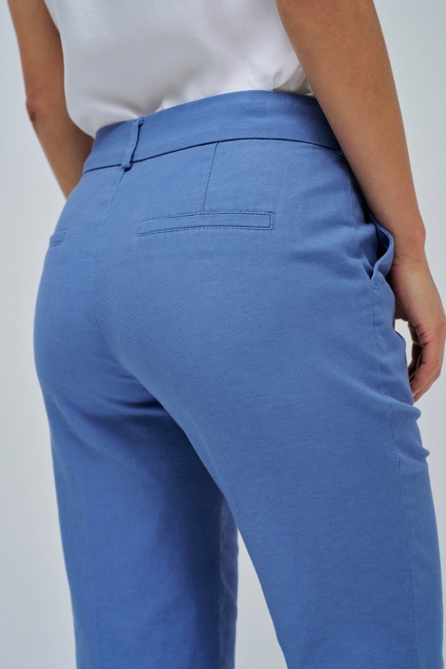 CHINO FLARE DE LINO