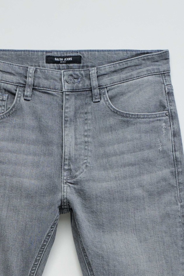 SKINNY FIT JEANS
