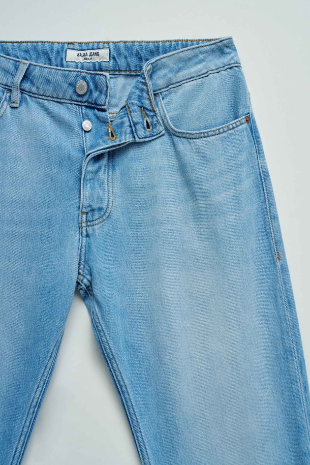 REGULAR FIT AIR BLEND JEANS