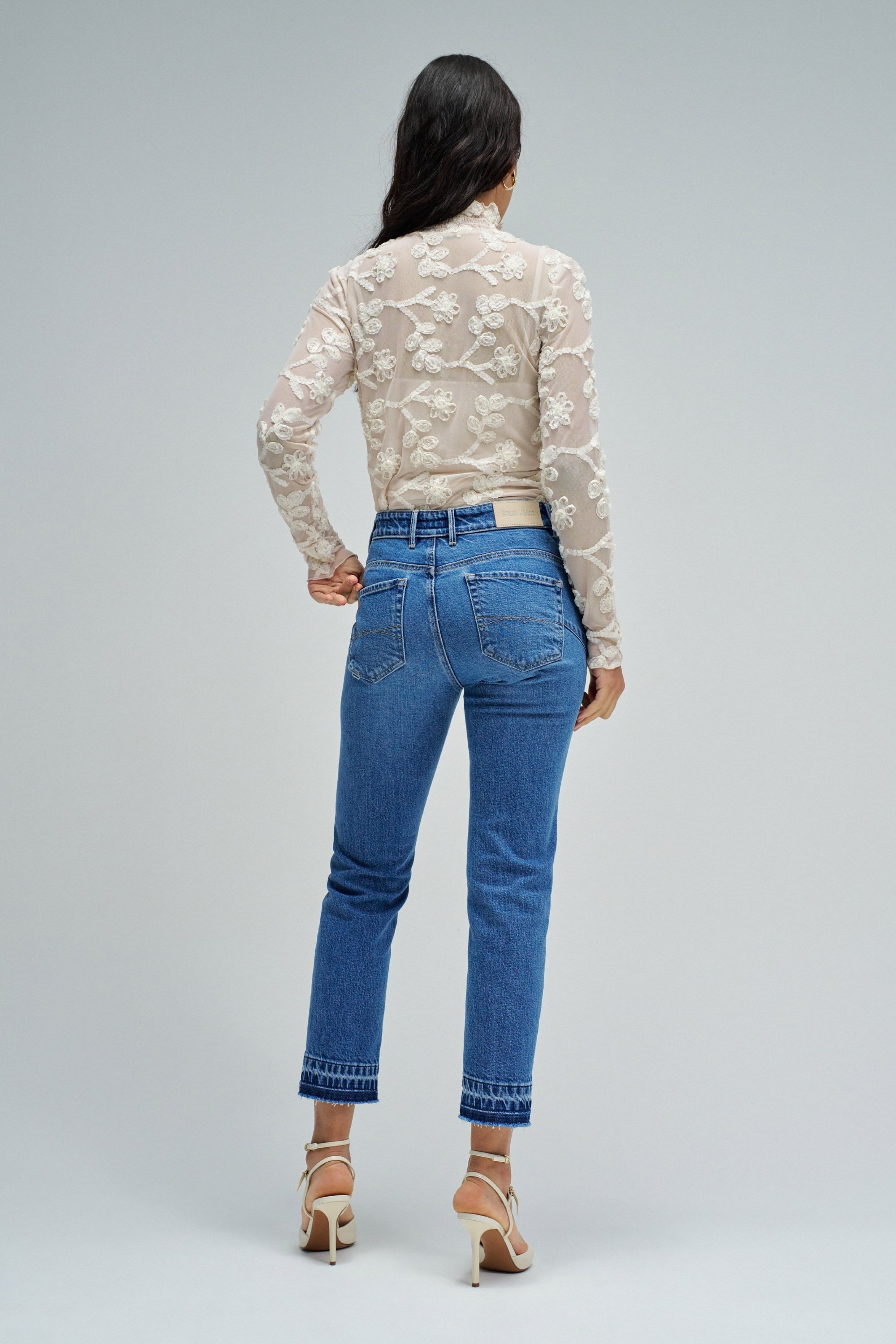 VAQUEROS FAITH PUSH IN CROPPED SLIM
