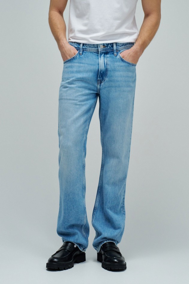 JEAN STRAIGHT FIT AIR BLEND