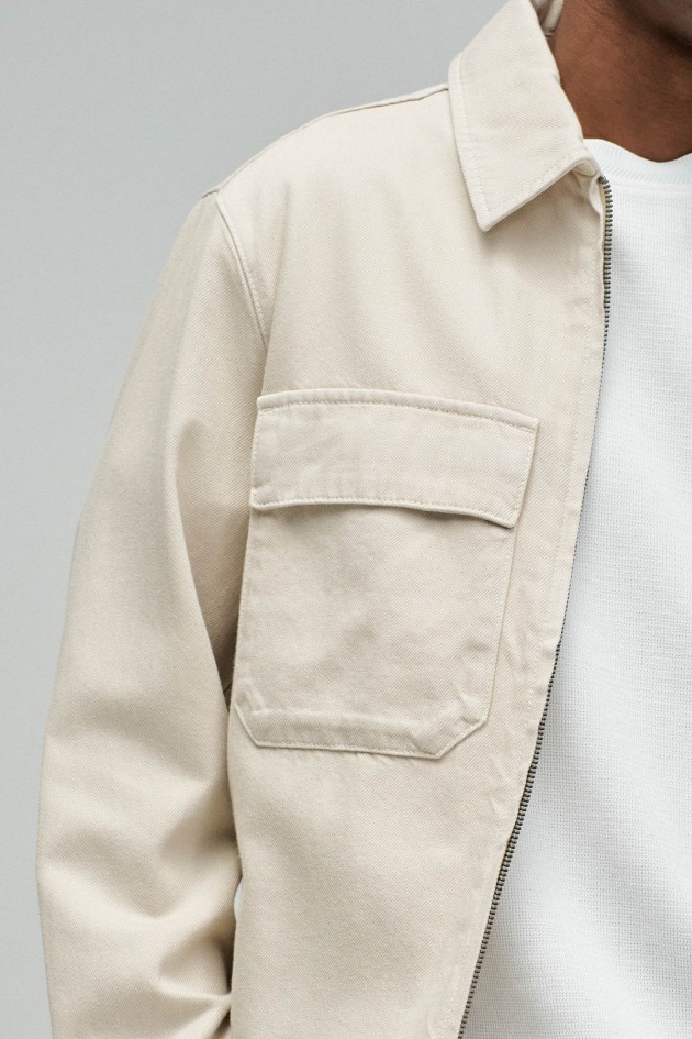 LIGHT DENIM SHIRT JACKET