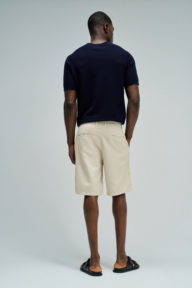 JOGGER-SHORTS AUS LEICHTEM DENIM