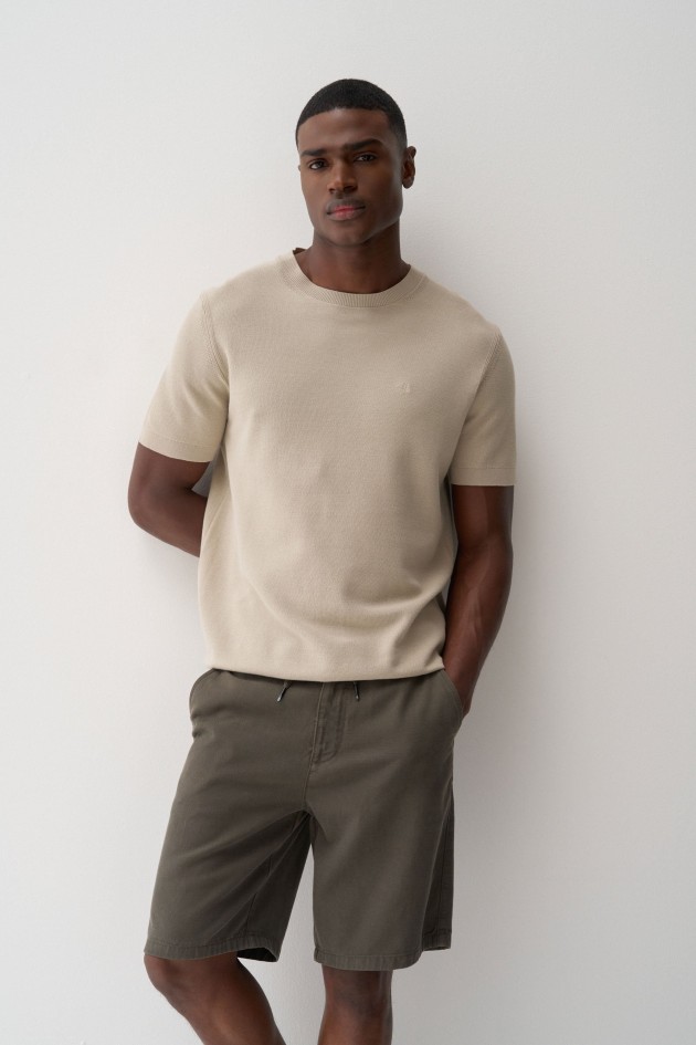 LIGHTWEIGHT DENIM JOGGER SHORTS