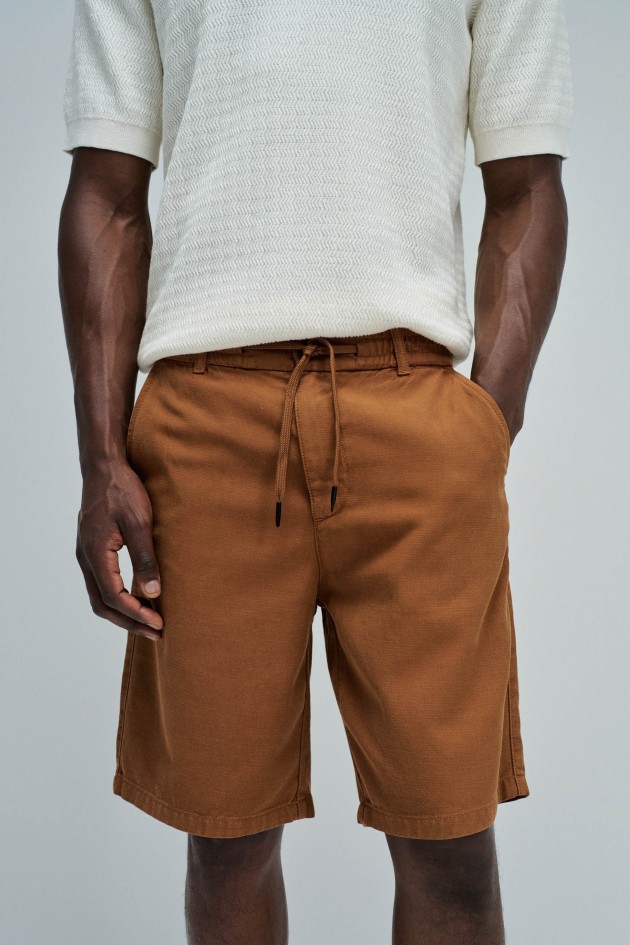 LIGHTWEIGHT DENIM JOGGER SHORTS