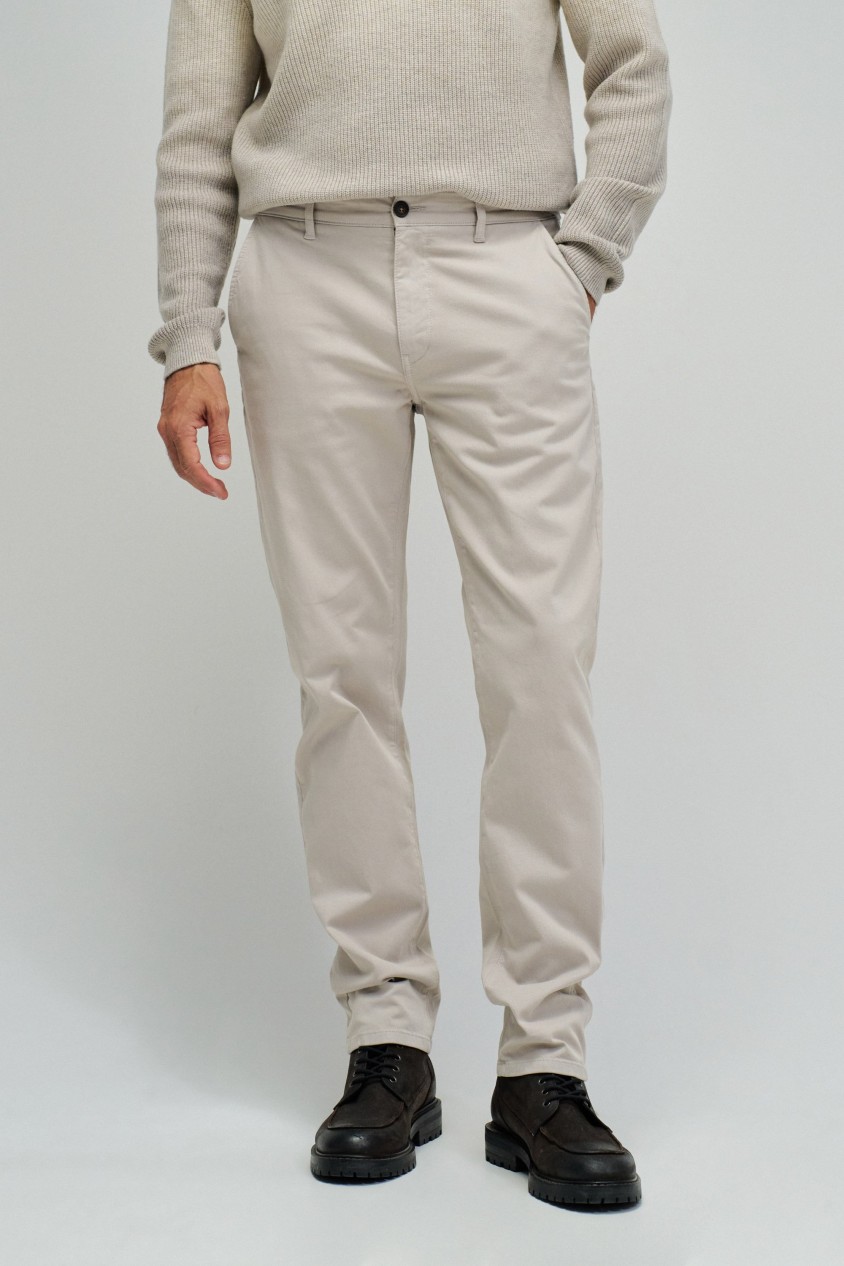 CHINO BROEK MET SLIM PIJP