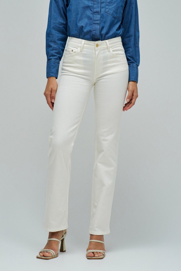 DESTINY PUSH UP STRAIGHT JEANS