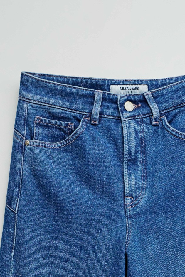 FAITH PUSH IN STRAIGHT JEANS