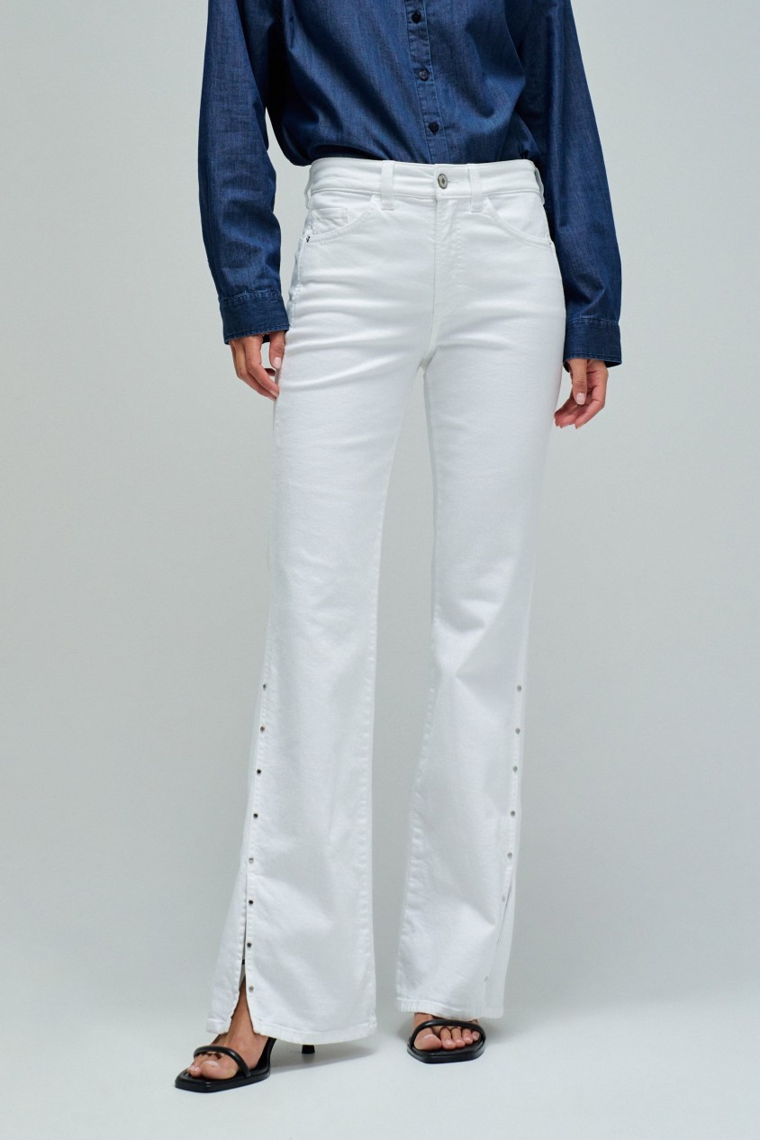 FAITH PUSH IN FLARE JEANS