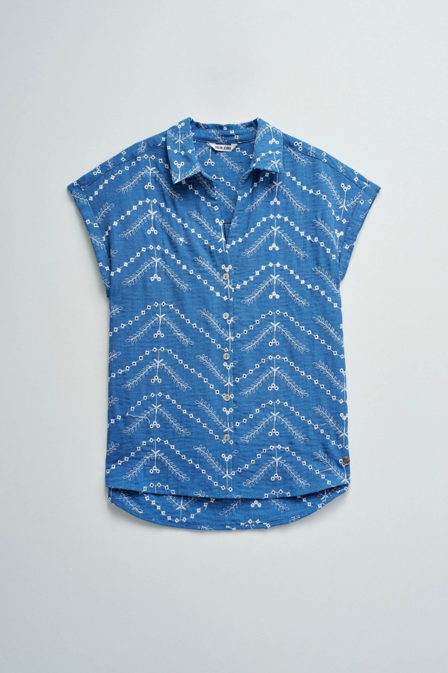 SHIRT WITH EMBROIDERY