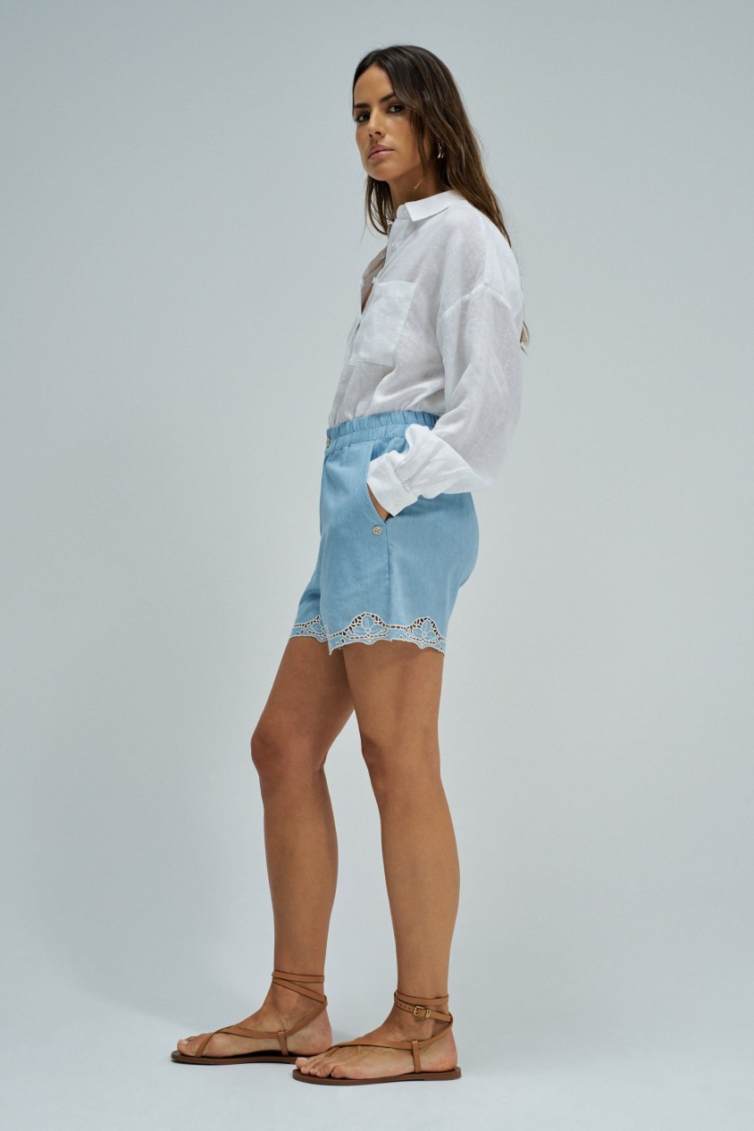 SHORTS MET BORDUURSEL