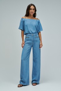 CAL�AS EM LIGHTDENIM COM PERNA WIDE