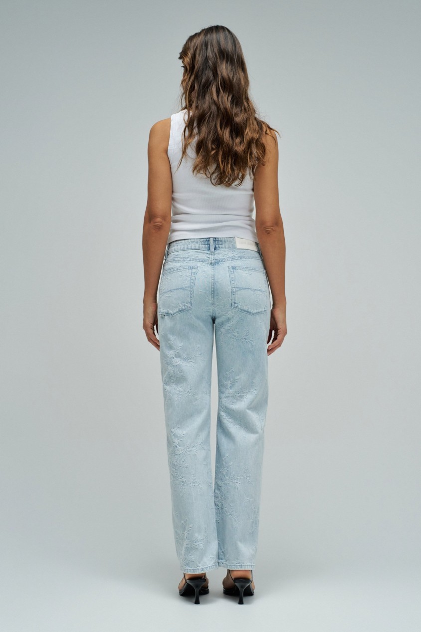 JEANS STRAIGHT FIT COM JACQUARD