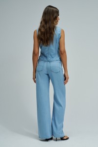 WIDE LEG IN LIGHTDENIM JEANS