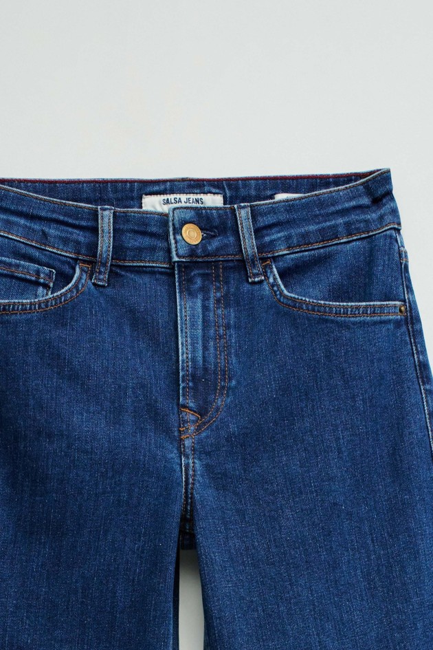 TRUE STRAIGHT JEANS