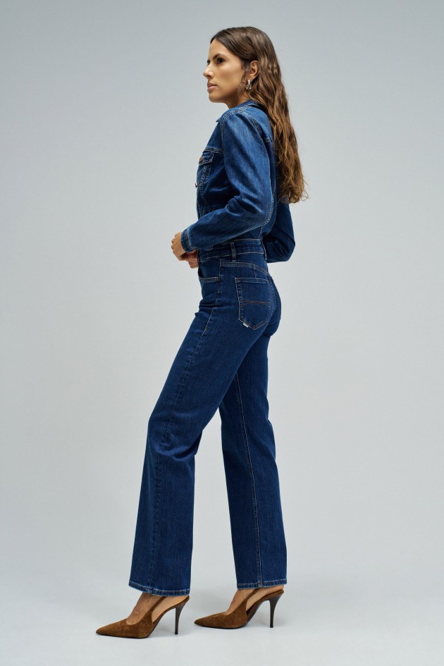 TRUE STRAIGHT JEANS