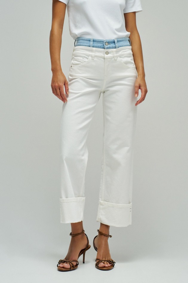 FAITH PUSH IN STRAIGHT JEANS