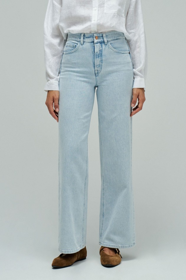 FAITH PUSH IN WIDE JEANS