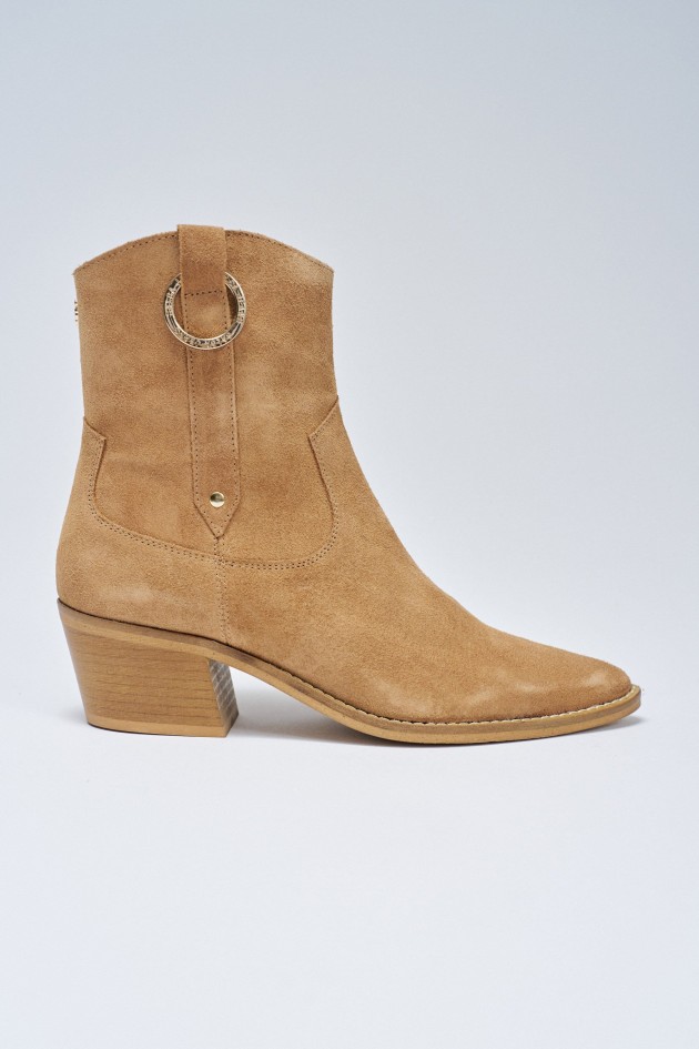 SUEDE EFFECT BOOTS
