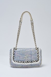 TASCHE AUS TWEED
