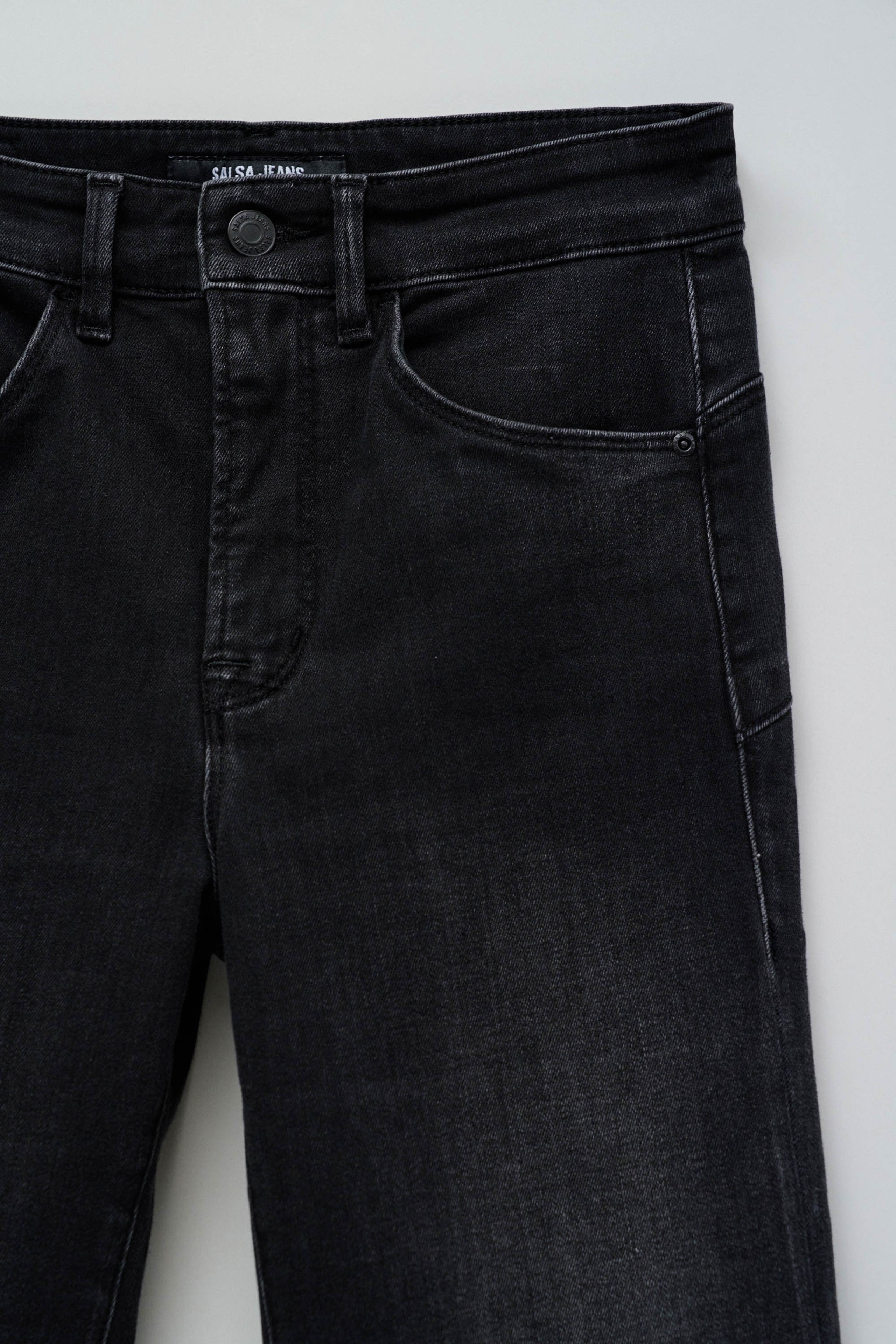 FAITH PUSH IN FLARE JEANS