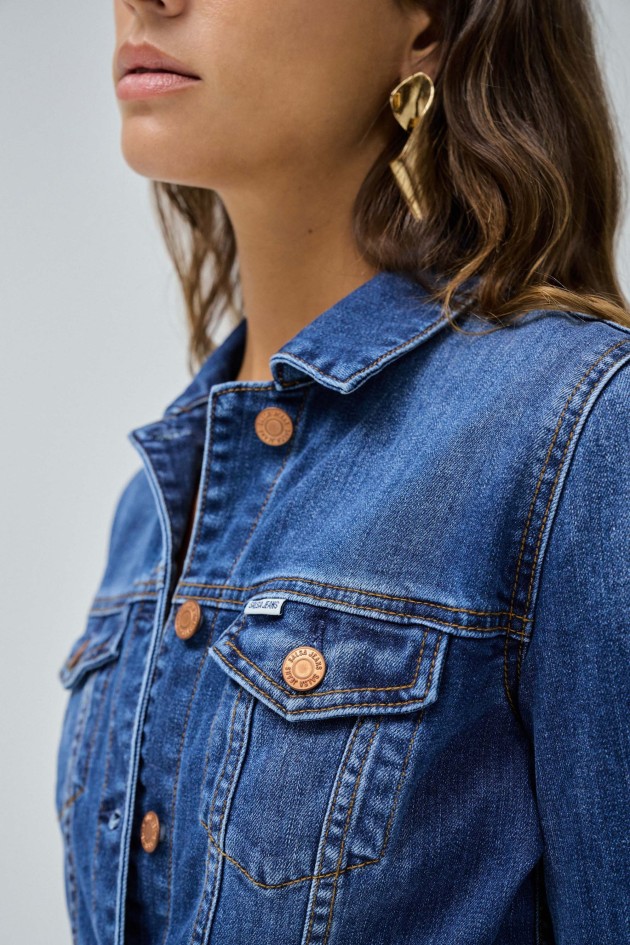 DENIM JACKET